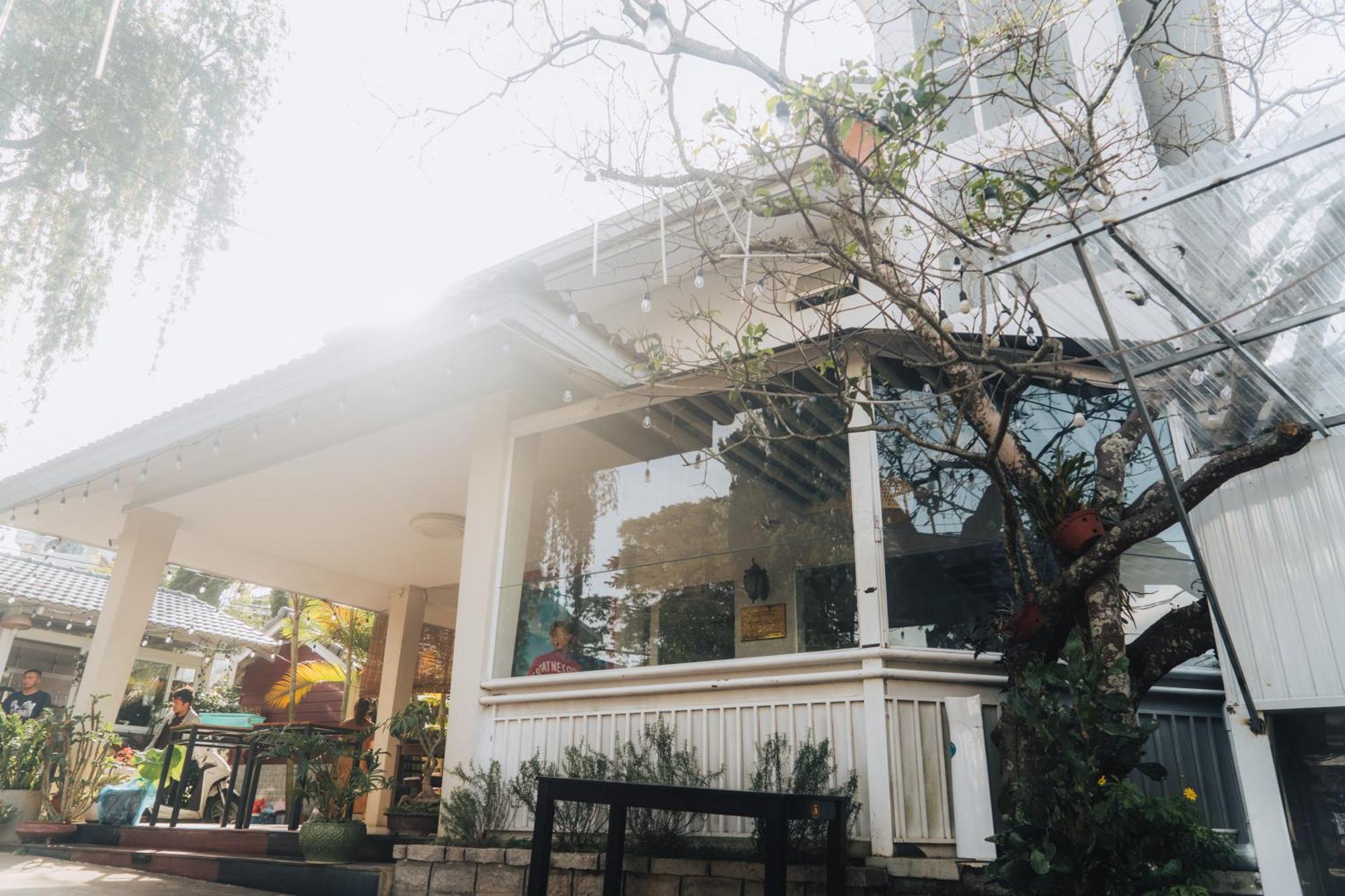 Villa Hotel Du Thuyen Dalat Exteriör bild